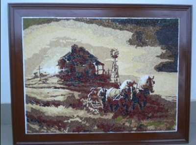 我的五谷画 比想象之中的难 粘的差点崩溃了 多亏友友们的帮忙才能顺利完成