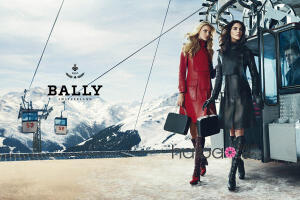 巴利 (Bally) 2012秋冬系列广告大片完整版，超模卡罗琳·特提妮 (Caroline Trentini) 、希拉里·洛达 (Hilary Rhoda) 领衔演绎