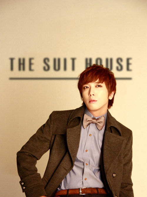 郑容和代言时装品牌The Suit House