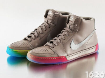 Nike Be True Pride彩虹涂装鞋款