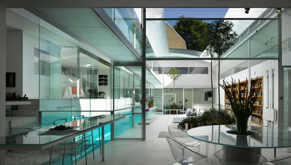 Gayton Road Residence by Richard Paxton