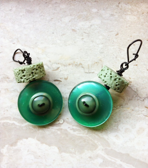 button earing