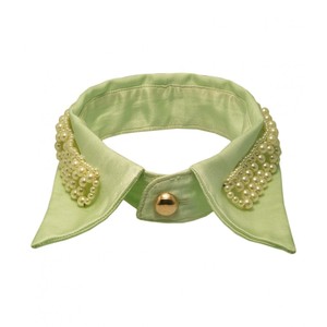 Cabinet Pearl Silk Collar