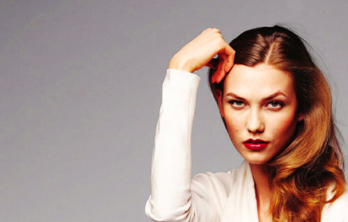 #Karlie Kloss#