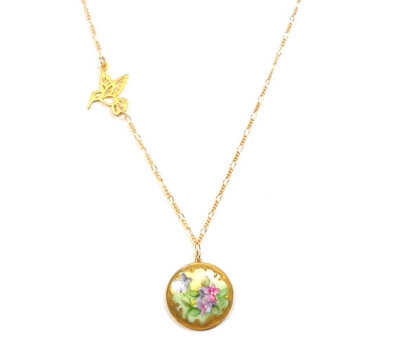 Vintage BUTTON gold necklace, Edwardian pink &amp; purple flowers, hummingbird on gold chain.