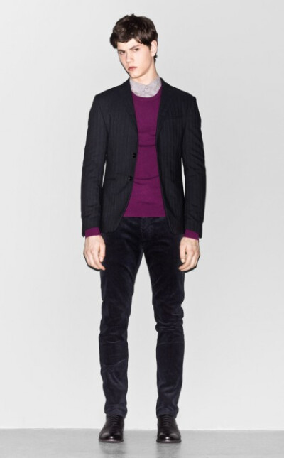 In this image: Jacket (2M2TSY89); Sweater (1002S1102); Shirt (5BOA5Q2S9); Trousers (4AO1570S9); Shoes (8G9MS7023). Fall Winter 2011-12 Sisley collection.