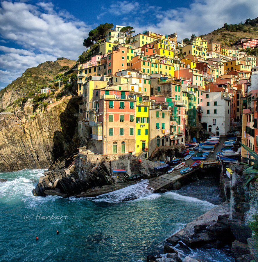 Photograph Riomaggiore harbour by Herbert Wong on 500px