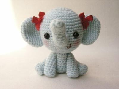 Little Elphie - PDF crochet pattern