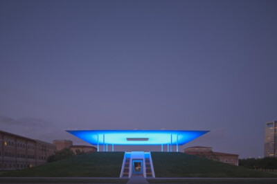 James Turrell’s “Twilight Epiphany” Skyspace opens today at Rice University