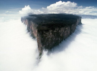 像云，像雾，也像雪——委内瑞拉罗赖马山（Mount Roraima）