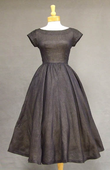 Navy Blue Dotted Swiss 1950's Dress 剪裁优雅的古董裙~