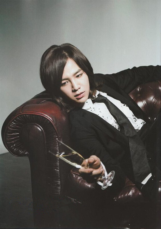 ___ Jang Keun Suk 、