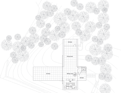 日本富士山建筑师工作室（Mount Fuji Architects）为名叫“加号”（Plus）的私人住宅完成了建筑设计和室内设计。该项目位于伊豆山上，能够从南侧眺望远处的太平洋。