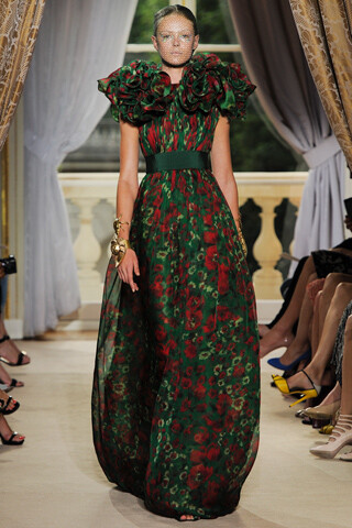 Giambattista Valli Fall 2012 Couture
