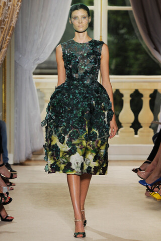 Giambattista Valli Fall 2012 Couture