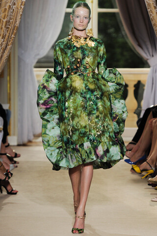 Giambattista Valli Fall 2012 Couture