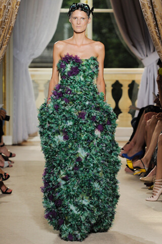 Giambattista Valli Fall 2012 Couture