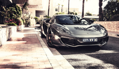 Mclaren MP4-12C