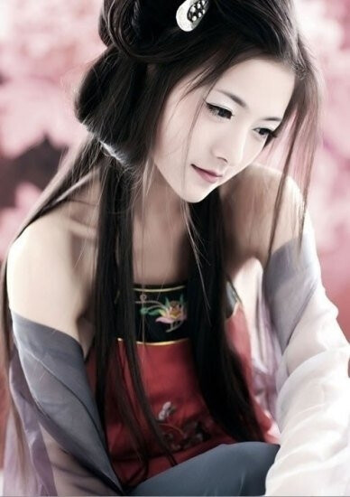 初遇卿时 眸底的每一个微妙存在便成了诗 【果果鲤】