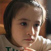 只是在想一些心事而已。。