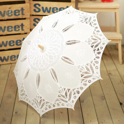 蕾丝伞。白色好纯。