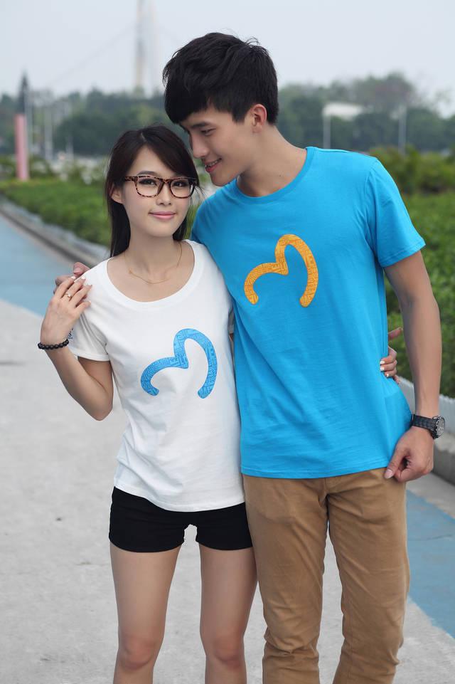 情侣t恤夏装韩版新款浪漫情侣装心形图案圆领情侣t恤衫两件包邮