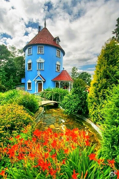 .msrl. 芬兰Moomin house。很喜欢的色彩。