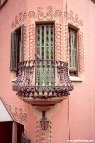 Montana Pelada, Barcelona, Spain, 1900 to 1914.西班牙巴塞羅那的粉色建築