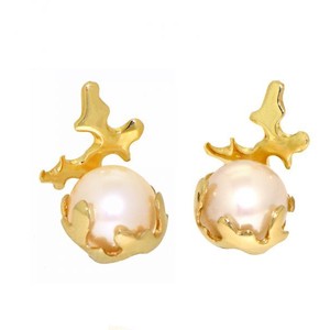 Arosha Luigi Taglia CORAL PEARL 14K gold Earrings