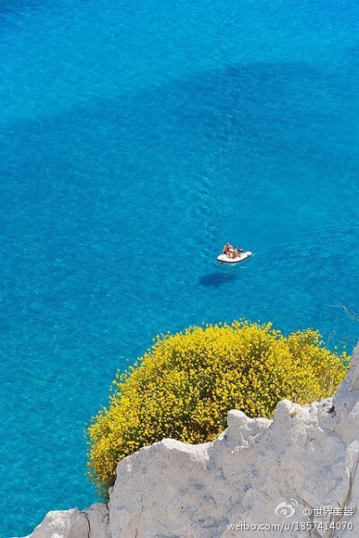 Lipari, Aeolian Island, Italy 利帕里群岛，第勒尼安海中的火山岛群，属意大利。