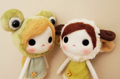 Molly the Frogy by Dolls garden