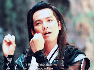 2012 天涯明月刀 钟汉良版  这是被那谁附身了吧，大丈夫么？