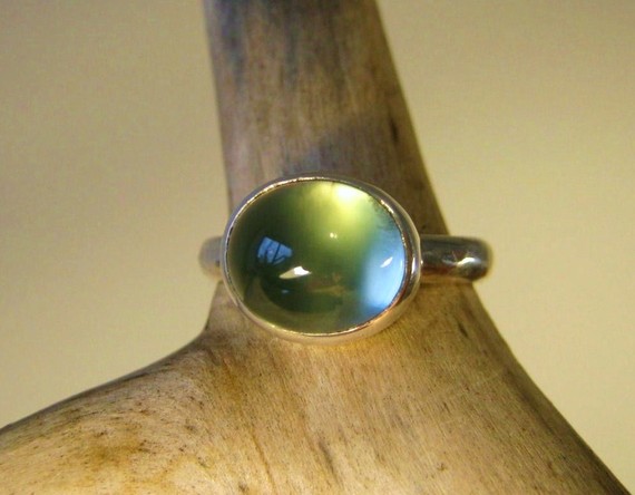 Prehnite Ring in Sterling Silver - Stackable -- Handmade Jewellery Designed by Metalmorphoz - Ready to SHIP