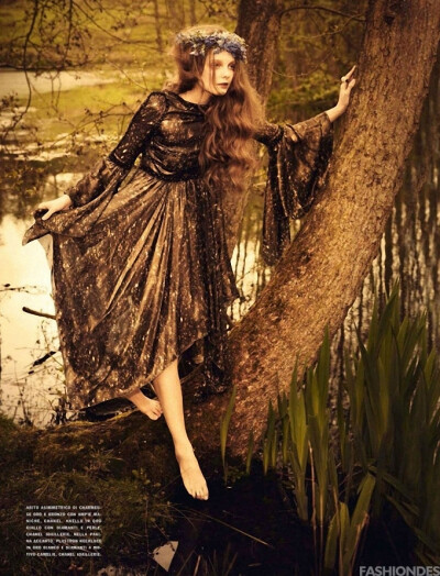 Eniko Mihalik for《Vogue Italia》July 2012