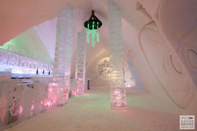 加拿大冰雕旅馆