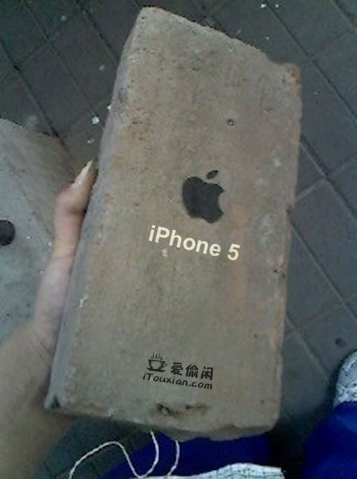 新买的iPhone 5，拿出来显摆一下，卖的老板说像素超级好，想拍谁就拍谁！