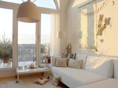 阳光照进来感觉很好,沙发,白色,客厅