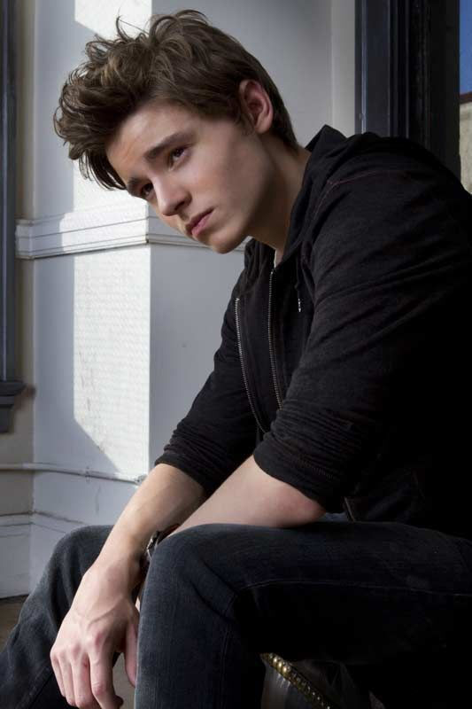 Callan McAuliffe 怦然心动~~