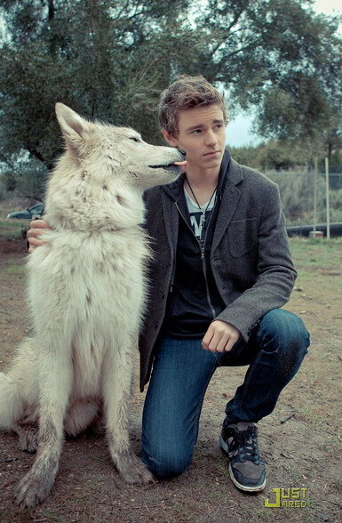 Callan McAuliffe 怦然心动~~