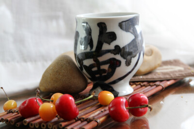 【八千山月】青花白釉 天地玄黄杯【现货包邮】http://item.taobao.com/item.htm?id=15366278958&