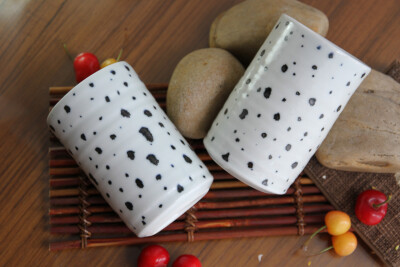 【八千山月】青花白釉 手绘 星点对杯【现货包邮】http://item.taobao.com/item.htm?id=15366245928&