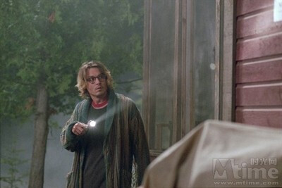 《秘窗》 secret window 心理学看点：DID，多重人格。