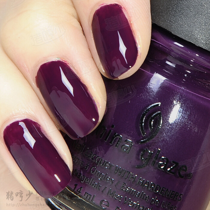 China Glaze 指甲油 81067 URBAN NIGHT 漆光深紫