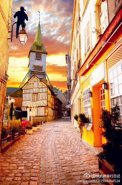 法国诺曼底。这样的风景，实在迷人。
