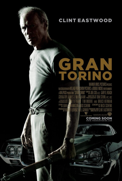 老爷车Gran Torino (2008) 他的身材已经走样，皮肤松弛，努力把自己挺拔的像一根标枪还有那偶尔显露的凌厉眼神也不过是在掩饰那无可挽回的衰老罢了。 他解救了陶和苏，也解救了自己，更令人们懂得或者渐次懂得生死…