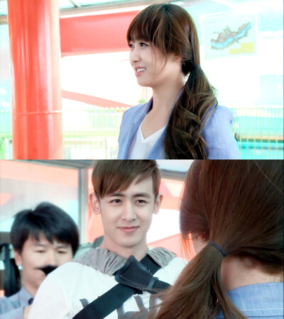 【 眼神对视的瞬间，仿佛空气里都是幸福的味道~ 】 #维尼夫妇# #Khuntoria Forever#