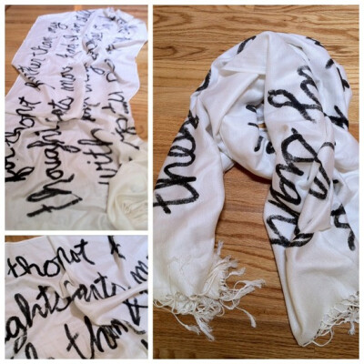 Make a Poem Script Scarf - I am obsessed with these!