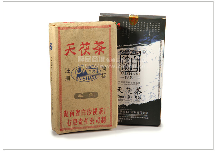 白沙溪 湖南安化黑茶 11年天茯茶砖 1kg茶叶 手制，茶盒简约自然，衬托黑茶的原生态和古朴，不论作为收藏或是馈赠亲朋好友皆是上品。