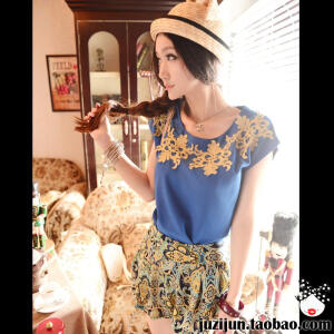 2012夏装新款欧美复古民族风蕾丝镂空大花朵修身仿真丝雪纺衫上衣 只需53.00元