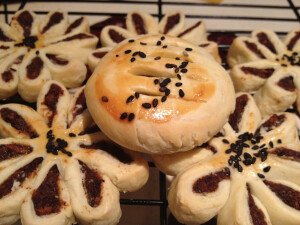 妞家烘焙出品---枣花酥